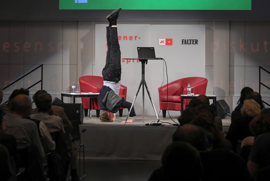 Christian Felber im Gespräch mit Peter Huemer