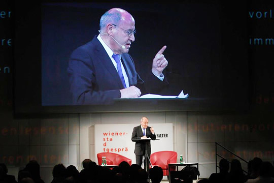 Gregor Gysi im Gespräch mit Armin Thurnher, Foto: Christian Fischer