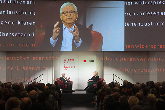 Peter Huemer im Gespräch mit Barbara Tóth, Foto: Christian Fischer
