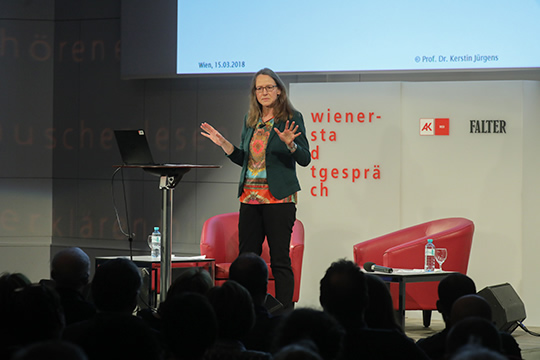 Kerstin Jürgens im Gespräch mit Peter Huemer