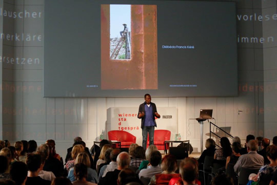 Diébédo Francis Kéré im Gespräch mit Peter Huemer