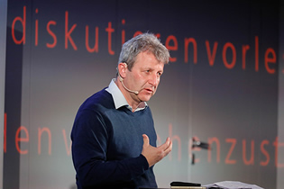 Philip Manow im Gespräch mit Peter Huemer