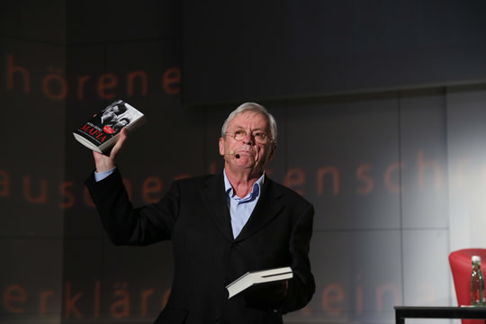 Petra Reski im Gespräch mit Peter Huemer